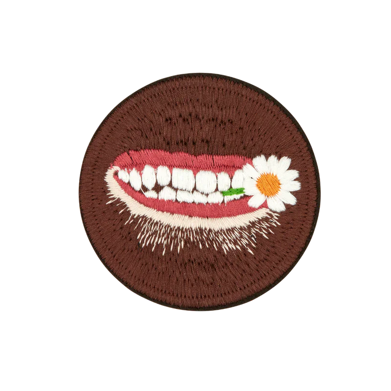 Daisy Mouth Patch