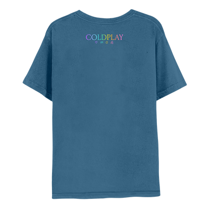 Back: Coldplay is printed in a rainbow colors gradient, with a purple heart, a green infinity sign, an orange circle and Chris’s pink rainbow doodle below it. C is purple, O is light blue, L is blue, D is green to yellow, P is yellow, L is orange, A is pink, and Y is pink.
